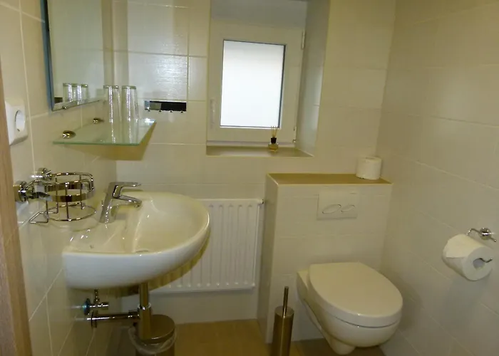 Gaestehaus Spatzennest Bed & Breakfast